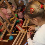 Zabawy ze sznurkiem (22)